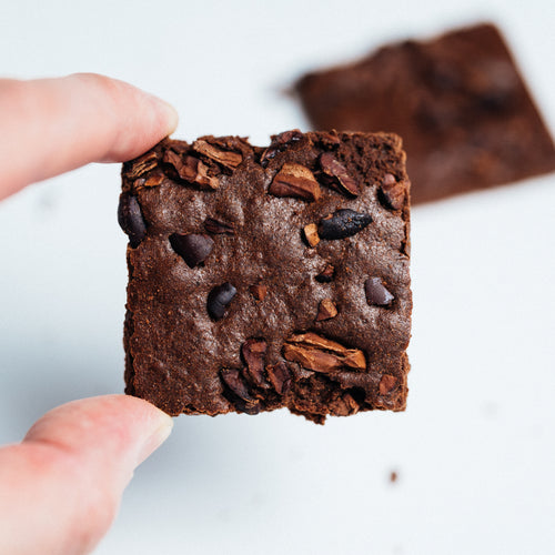 brittle プチギフト缶 – WHOSE CACAO
